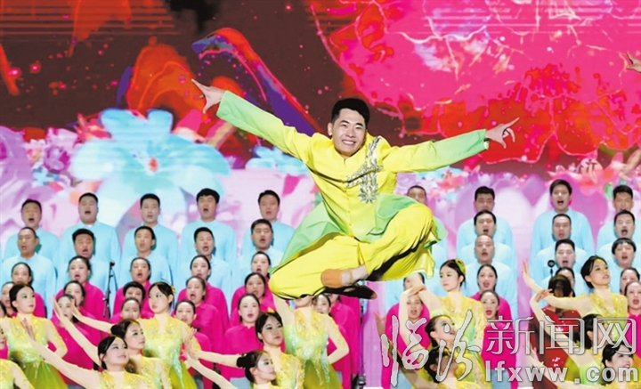 载歌载舞.jpg