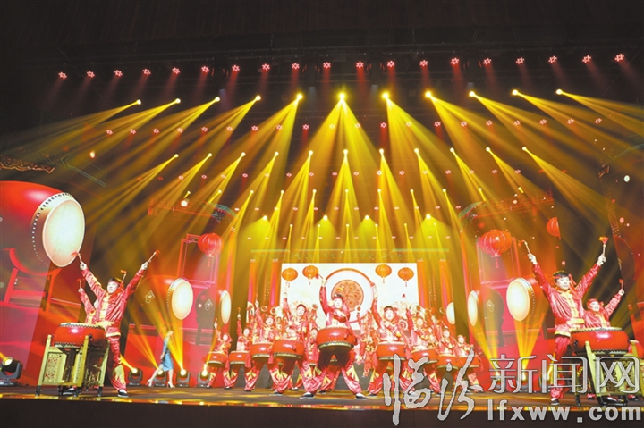 威风锣鼓表演.jpg