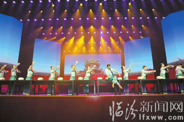 创意舞蹈《霍嬷嬷》.jpg