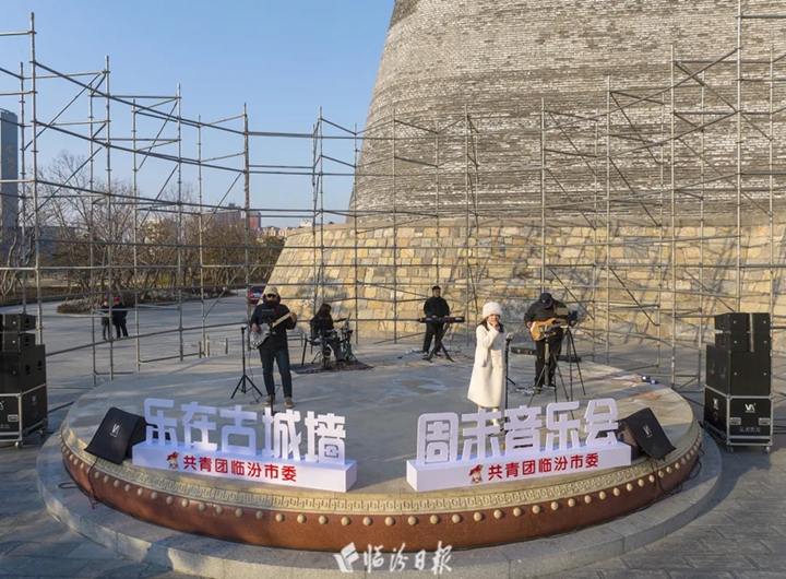 系列经典曲目，再现古城墙音乐会！