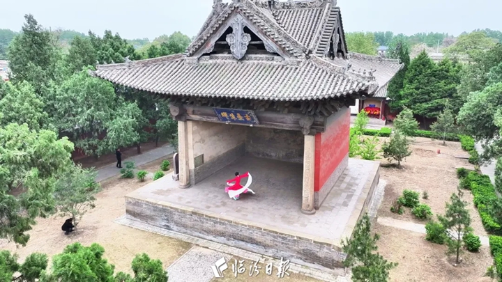 临汾的戏台，会“说话”！