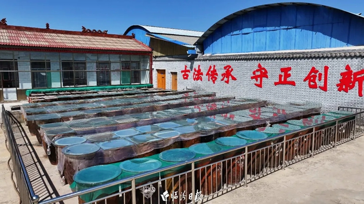 临汾上官海丽：晒足180天，只为一勺酱！