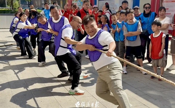 后楼底社区亲子运动会，变身创文小课堂~