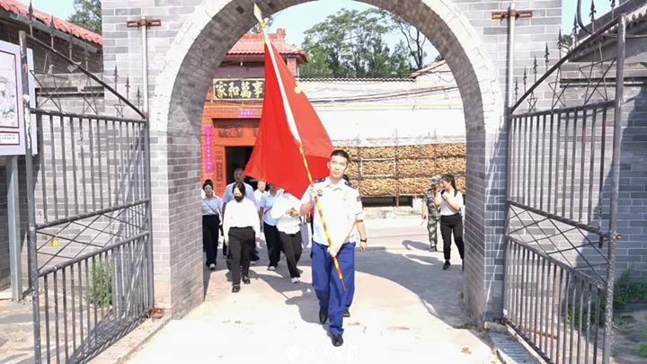 曲沃石桥堡，专题党课开讲→
