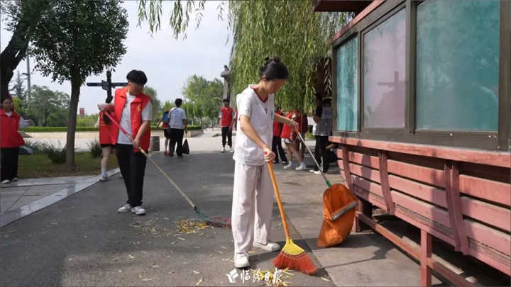 市区汾河岸畔，一场志愿服务活动火热进行！