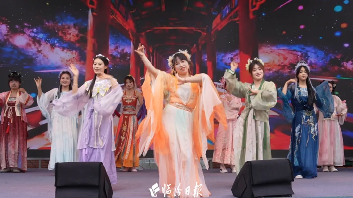 国庆去哪儿？多彩寨圪塔，沉浸游等你来！