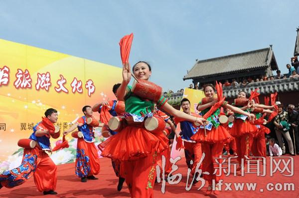 翼城县城内村举办民俗旅游文化节