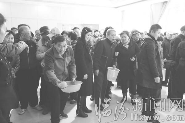 安泽县委老干部局:为老干部健康体检